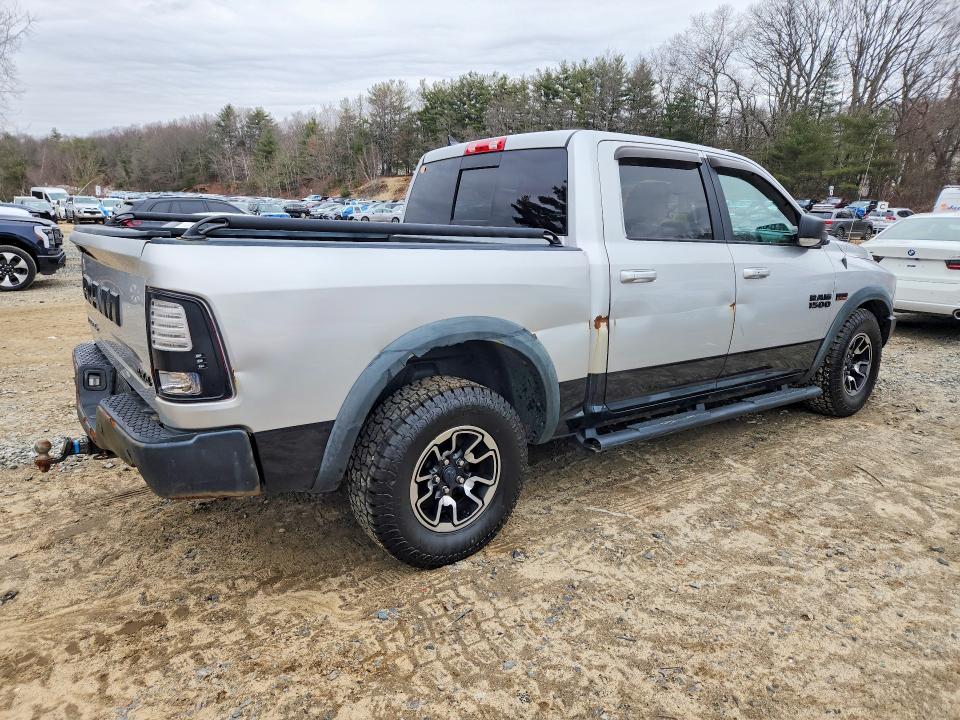 45955636 :رقم المزاد ، 1C6RR7YT1HS581522 vin ، 2017 Ram 1500 مزاد بيع