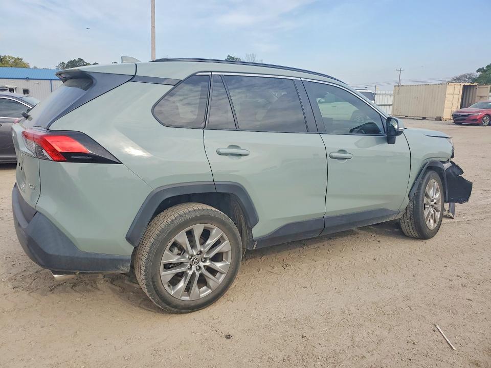 Продажа на аукционе авто 2022 Toyota Rav4, vin: JTMC1RFV3ND092819, номер лота: 47140456