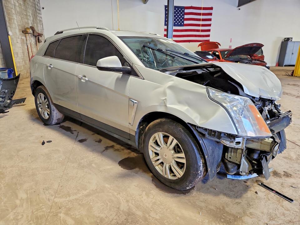 Продажа на аукционе авто 2015 Cadillac Srx, vin: 3GYFNBE31FS621799, номер лота: 41901386