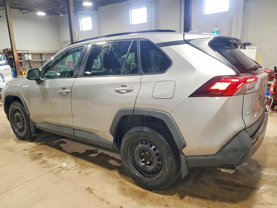 47622486 :رقم المزاد ، 2T3R1RFV7KW038674 vin ، 2019 Toyota Rav4 مزاد بيع