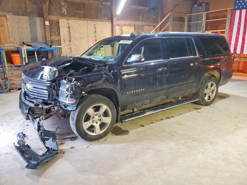 2015 Chevrolet Suburban მანქანა იყიდება აუქციონზე, vin: 1GNSKKKC6FR134724, აუქციონის ნომერი: 45862636