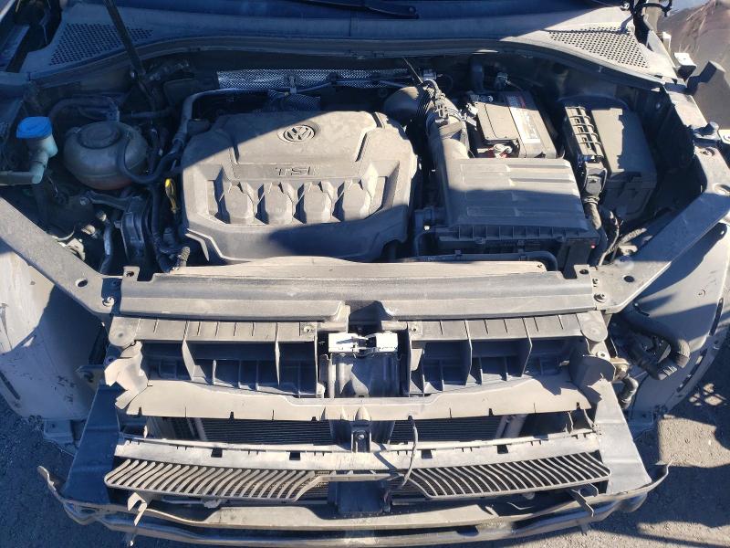 Продаж на аукціоні авто 2018 Volkswagen Tiguan, vin: 3VV3B7AX8JM220045, номер лоту: 45463906
