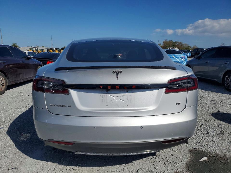Продажа на аукционе авто 2014 Tesla Model S, vin: 5YJSA1H18EFP42972, номер лота: 79542175