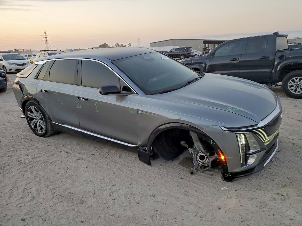 2024 Cadillac Lyriq მანქანა იყიდება აუქციონზე, vin: 1GYKPMRK8RZ140610, აუქციონის ნომერი: 47947086