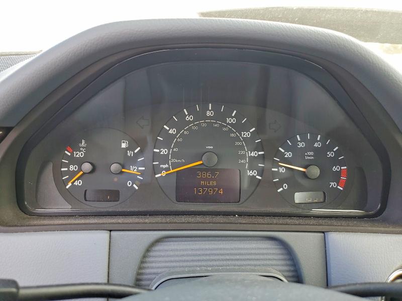 Продаж на аукціоні авто 2001 Mercedes-benz E, vin: WDBJF70J31B386454, номер лоту: 47448406