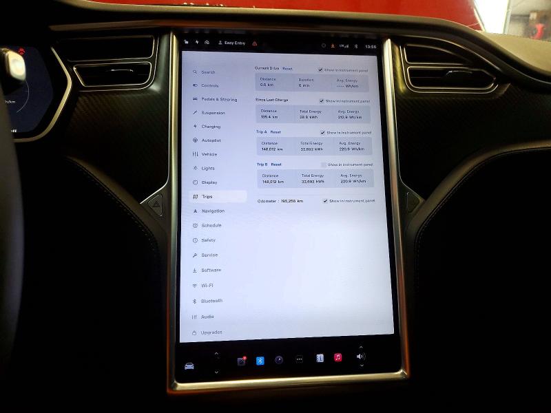 Продажа на аукционе авто 2017 Tesla Model S, vin: 5YJSA1E22HF229170, номер лота: 46528596