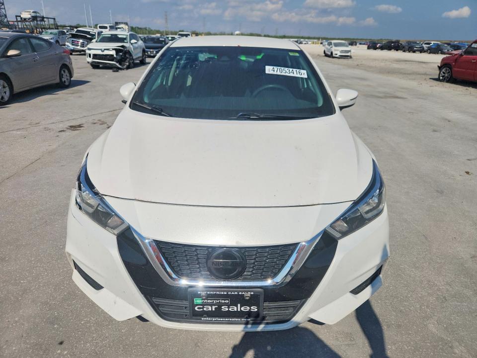 47053416 :رقم المزاد ، 3N1CN8EVXML876734 vin ، 2021 Nissan Versa مزاد بيع