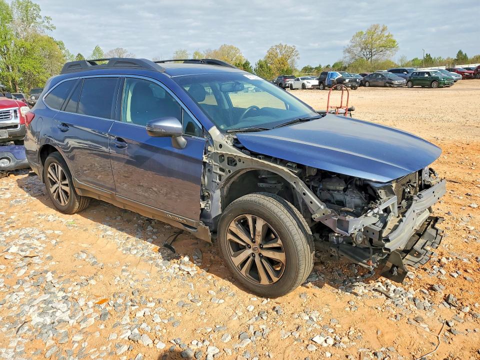 47725596 :رقم المزاد ، 4S4BSAKC1J3396855 vin ، 2018 Subaru Outback مزاد بيع