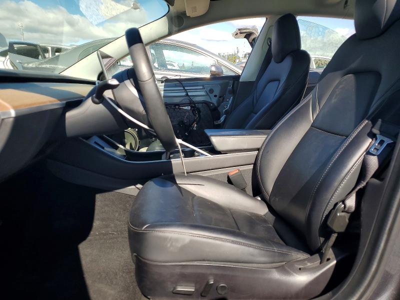 79821405 :رقم المزاد ، 5YJ3E1EB0LF638074 vin ، 2020 Tesla Model 3 مزاد بيع