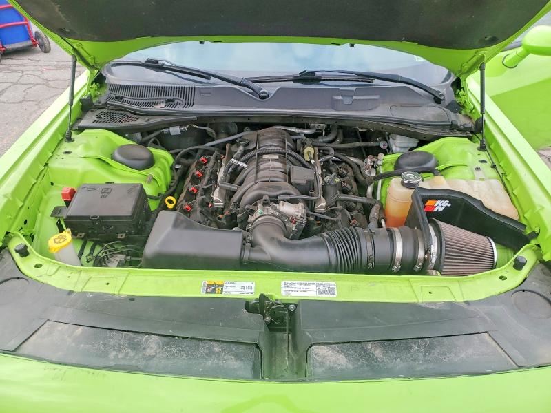 79509975 :رقم المزاد ، 2C3CDZAT8FH723215 vin ، 2015 Dodge Challenger مزاد بيع