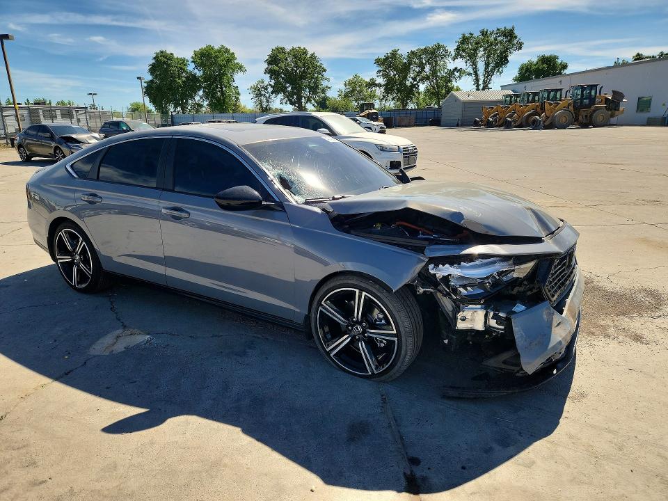 47409606 :رقم المزاد ، 1HGCY2F5XSA039553 vin ، 2025 Honda Accord مزاد بيع