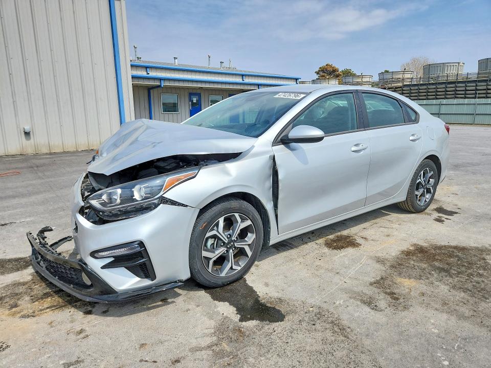 2021 Kia Forte მანქანა იყიდება აუქციონზე, vin: 3KPF24AD9ME335221, აუქციონის ნომერი: 50104946