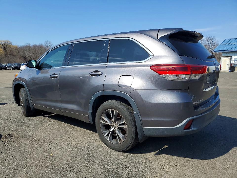 41935106 :رقم المزاد ، 5TDBZRFH3HS427097 vin ، 2017 Toyota Highlander مزاد بيع