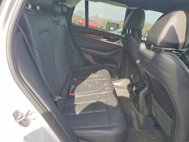45492186 :رقم المزاد ، 5UXTR9C56KLP90547 vin ، 2019 Bmw X3 مزاد بيع