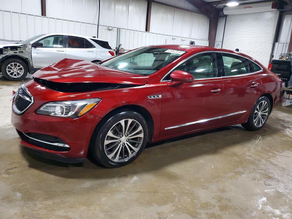 45962516 :رقم المزاد ، 1G4ZR5SS8HU138605 vin ، 2017 Buick Lacrosse مزاد بيع
