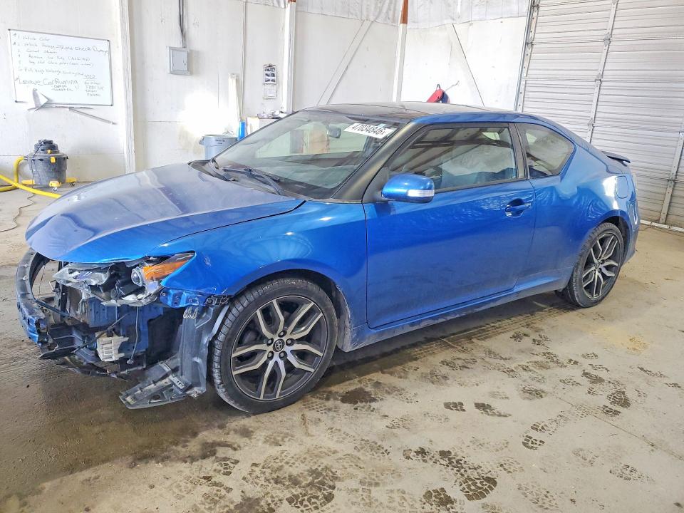 47034846 :رقم المزاد ، JTKJF5C73F3092939 vin ، 2015 Toyota Scion مزاد بيع