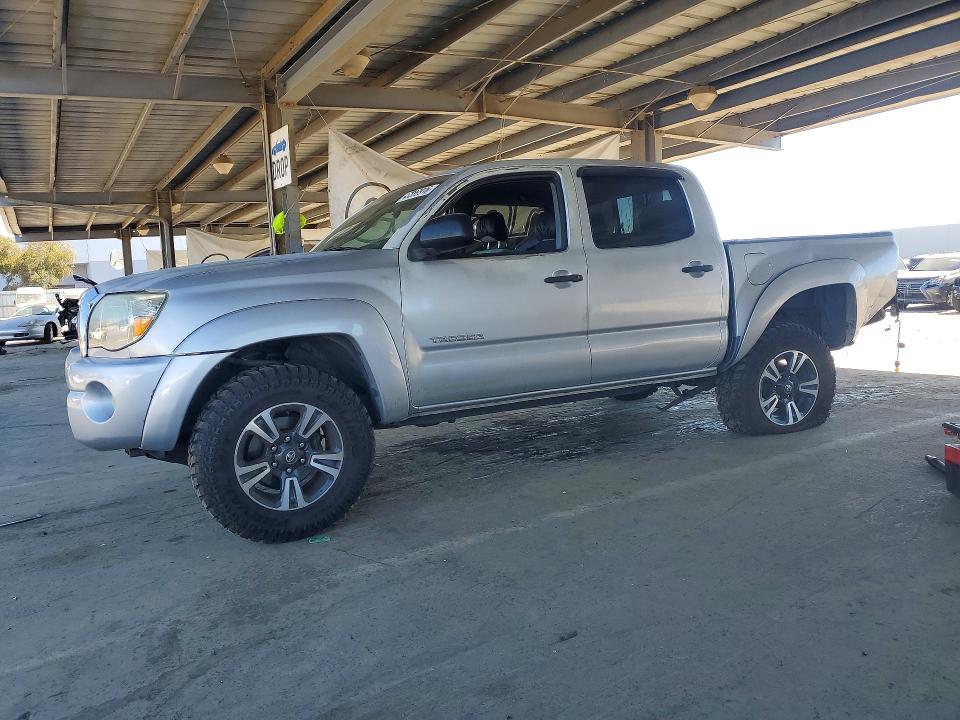47390916 :رقم المزاد ، 3TMJU62N16M008375 vin ، 2006 Toyota Tacoma مزاد بيع