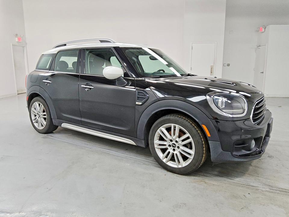 Продажа на аукционе авто 2020 Mini Cooper, vin: WMZYW5C03L3L16831, номер лота: 46310766