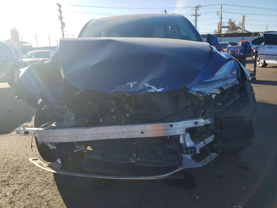 Продажа на аукционе авто 2023 Tesla Model Y, vin: 7SAYGDEE4PA061874, номер лота: 46699566