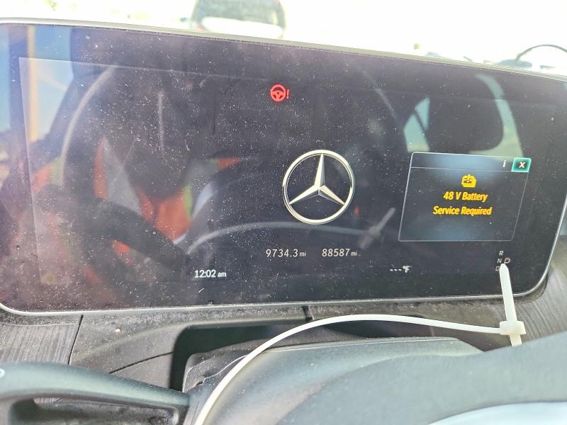 46235026 :رقم المزاد ، W1KAF4GB1NR015827 vin ، 2022 Mercedes-benz C مزاد بيع