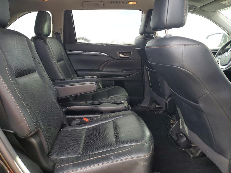 46166756 :رقم المزاد ، 5TDDGRFH4KS077372 vin ، 2019 Toyota Highlander Hybrid مزاد بيع