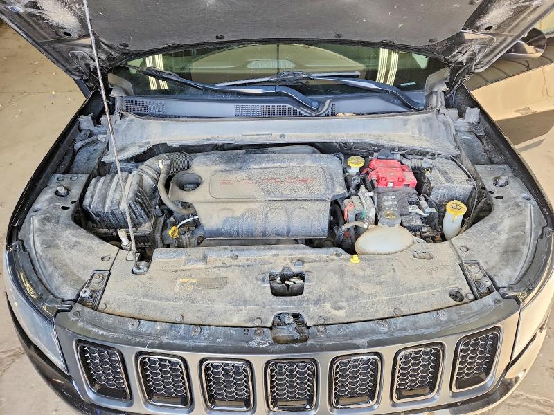 46022196 :رقم المزاد ، 3C4NJDBBXLT204689 vin ، 2020 Jeep Compass مزاد بيع