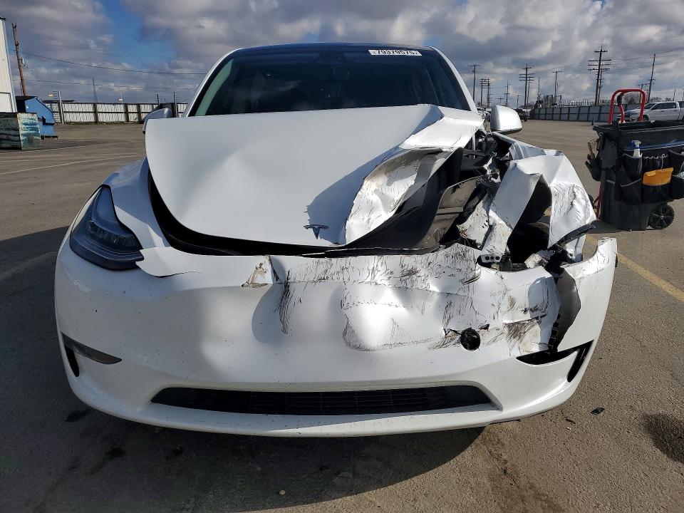 2023 Tesla Model Y მანქანა იყიდება აუქციონზე, vin: 7SAYGDEE7PA101154, აუქციონის ნომერი: 79379575