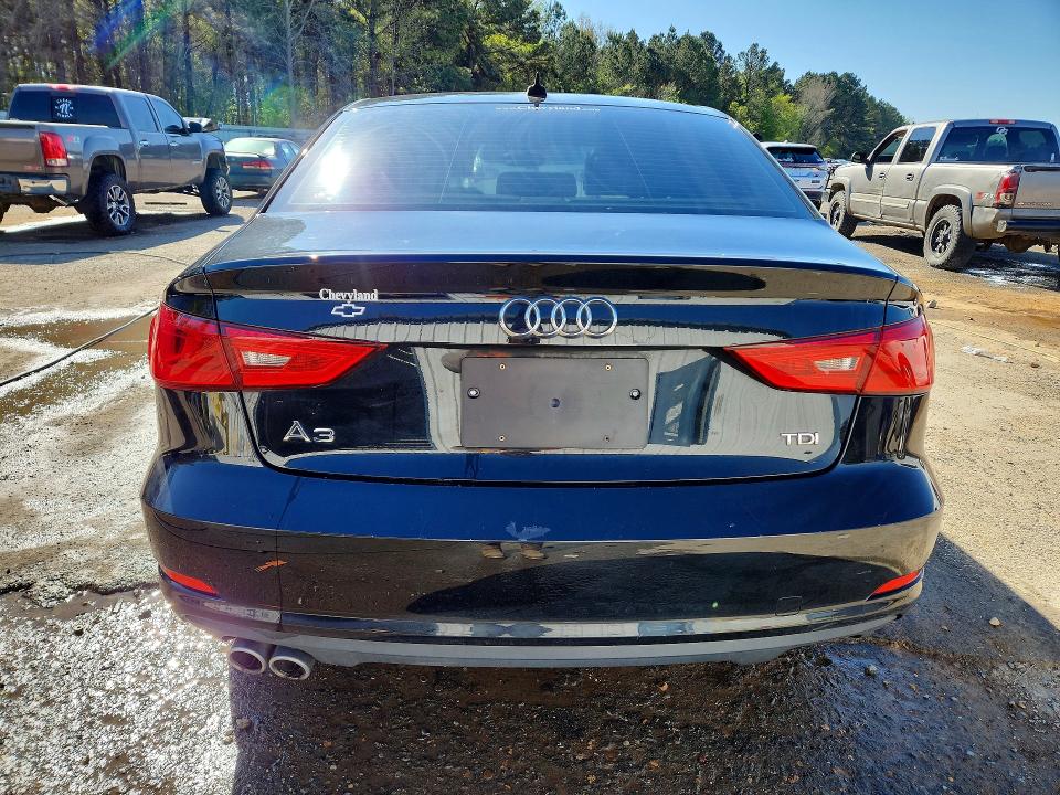 2015 Audi A3 მანქანა იყიდება აუქციონზე, vin: WAUCJGFF3F1075967, აუქციონის ნომერი: 45854896