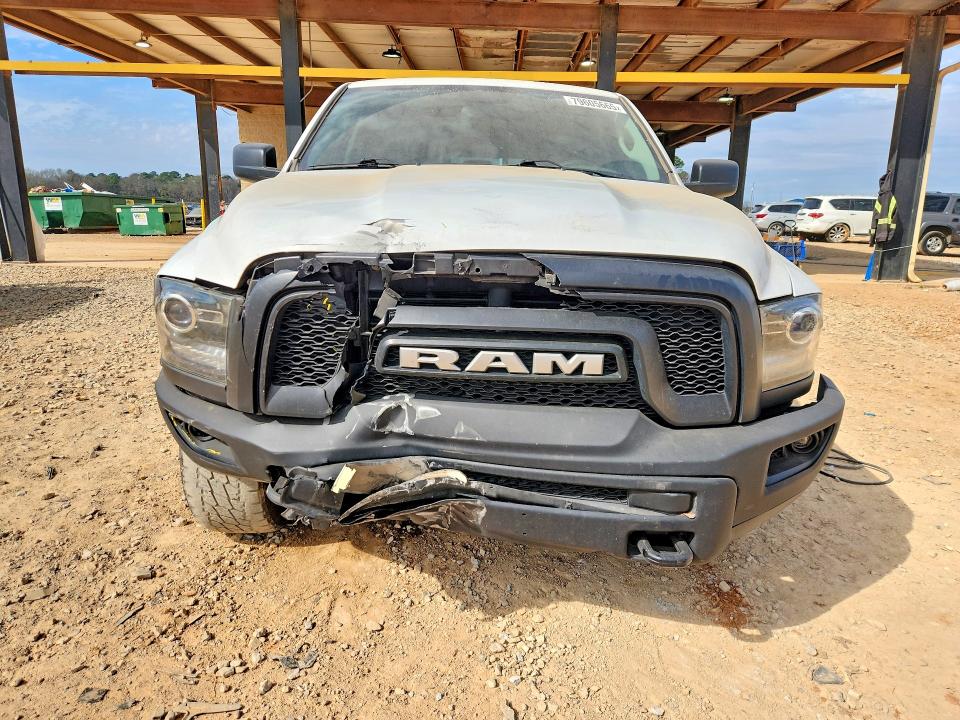 79605665 :رقم المزاد ، 1C6RR6GG8KS669957 vin ، 2019 Ram 1500 Classic مزاد بيع