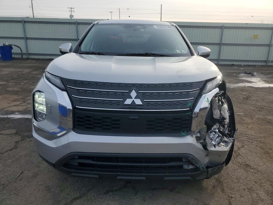 46035746 :رقم المزاد ، JA4J4TA84NZ027861 vin ، 2022 Mitsubishi Outlander مزاد بيع