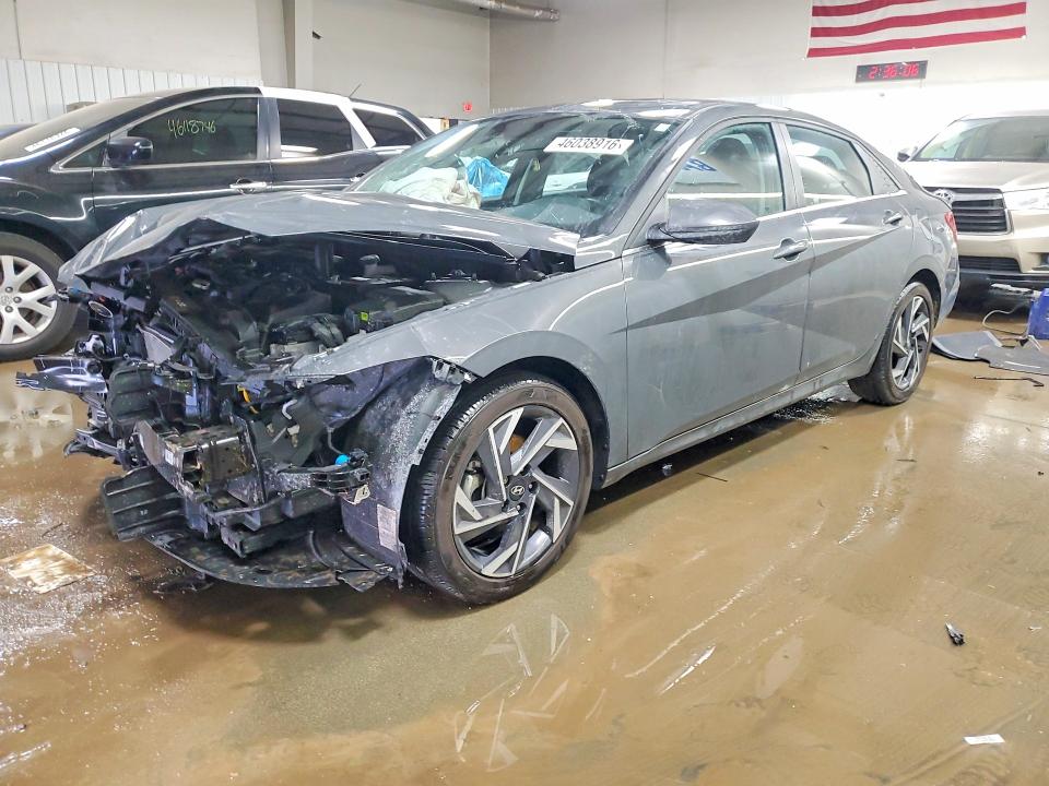 2024 Hyundai Elantra მანქანა იყიდება აუქციონზე, vin: KMHLS4DG3RU812349, აუქციონის ნომერი: 46038916