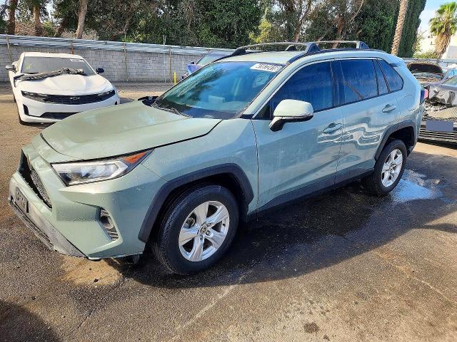 Auction sale of the 2021 Toyota Rav4, vin: 2T3P1RFV5MW192049, lot number: 41672416