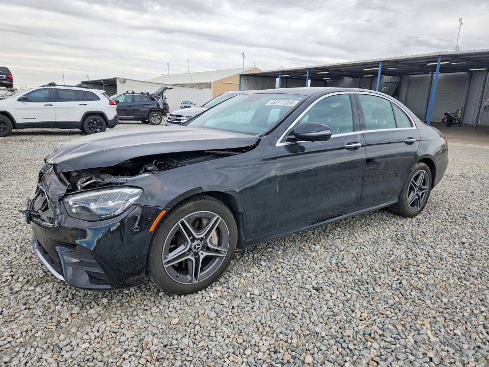 46117356 :رقم المزاد ، W1KZF8EB4PB189089 vin ، 2023 Mercedes-benz E مزاد بيع
