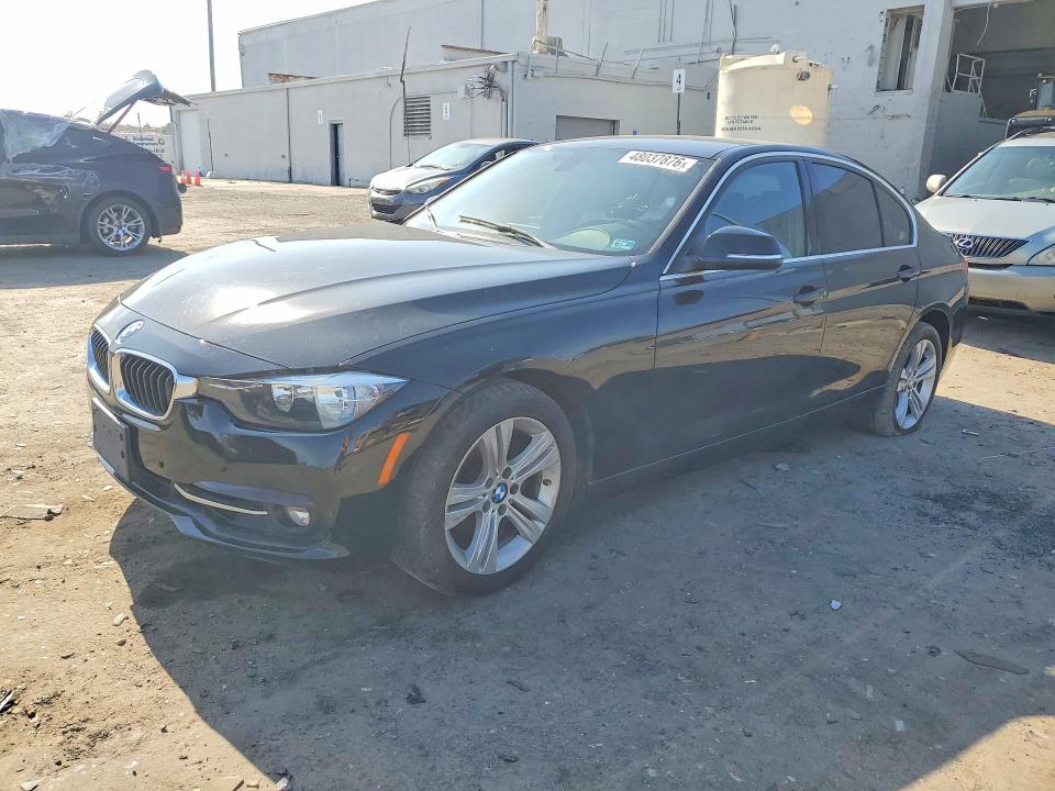 48037876 :رقم المزاد ، WBA8B9C57HK884685 vin ، 2017 Bmw 330 مزاد بيع