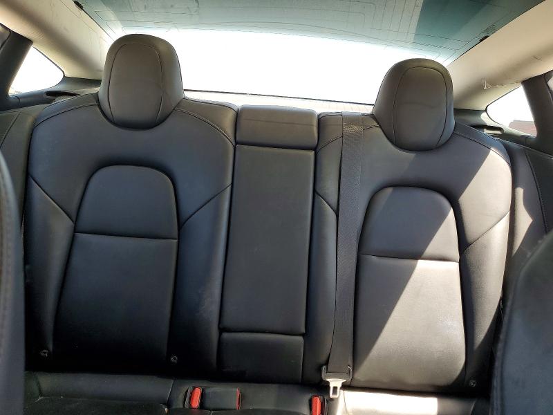 46930406 :رقم المزاد ، 5YJ3E1EB4KF197127 vin ، 2019 Tesla Model 3 مزاد بيع