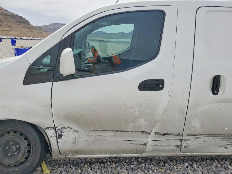 47948116 :رقم المزاد ، 3N6CM0KN3HK721442 vin ، 2017 Nissan Nv200 مزاد بيع
