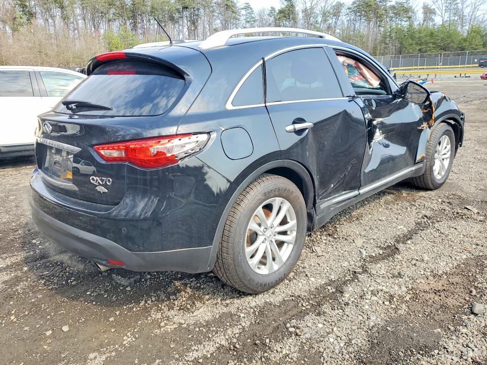 46213736 :رقم المزاد ، JN8CS1MW3FM482643 vin ، 2015 Infiniti Qx70 مزاد بيع
