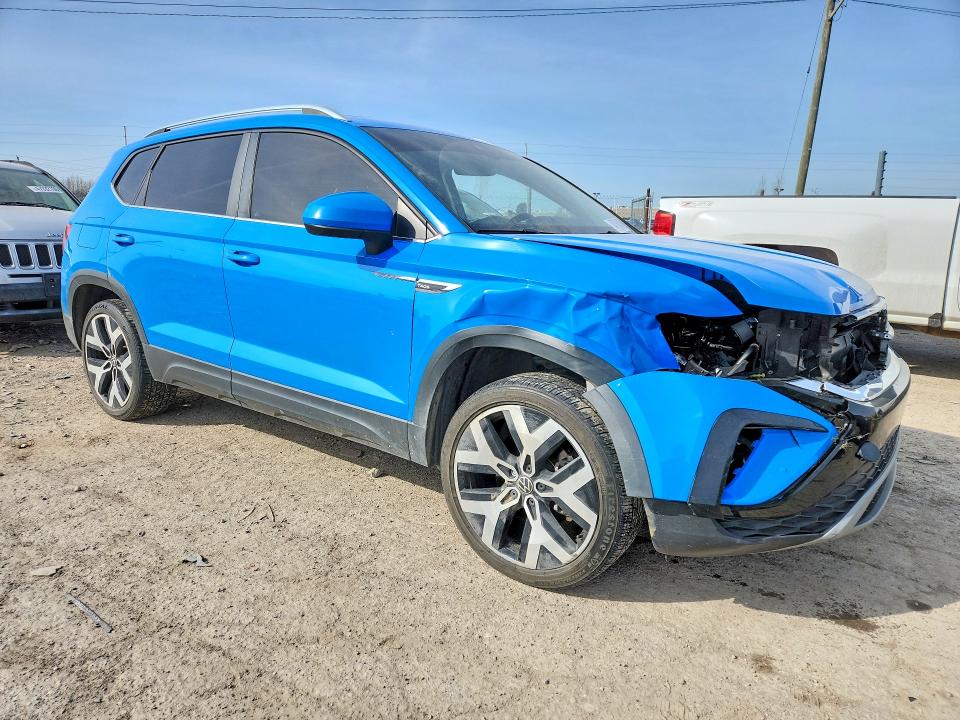 Продаж на аукціоні авто 2022 Volkswagen Taos, vin: 3VV2X7B20NM044839, номер лоту: 47164396