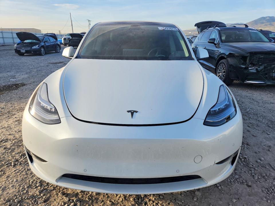 Продажа на аукционе авто 2022 Tesla Model Y, vin: 7SAYGDEE2NF361123, номер лота: 47278776