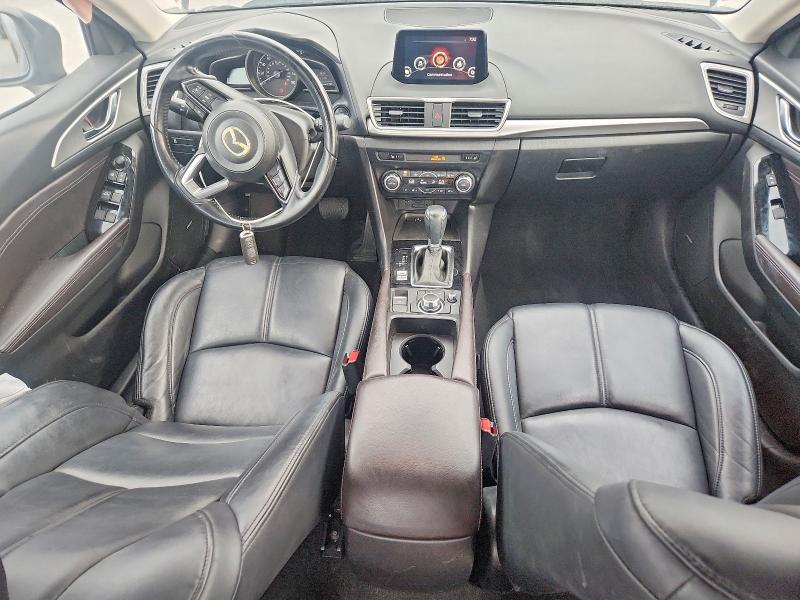 Aukcja sprzedaży 2018 Mazda 3, vin: JM1BN1V34J1159201, numer aukcji: 47737896