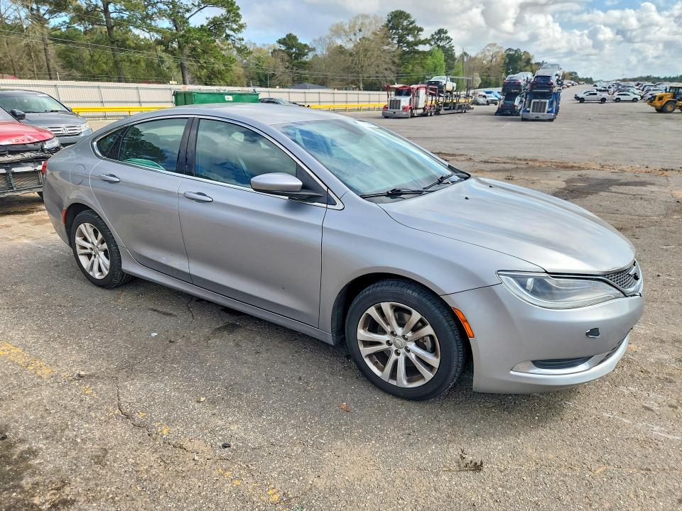 Продаж на аукціоні авто 2015 Chrysler 200, vin: 1C3CCCAB1FN595754, номер лоту: 79935695