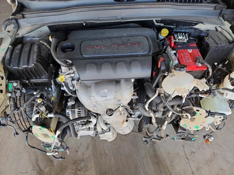 47949166 :رقم المزاد ، ZACCJBCB0HPF19753 vin ، 2017 Jeep Renegade مزاد بيع