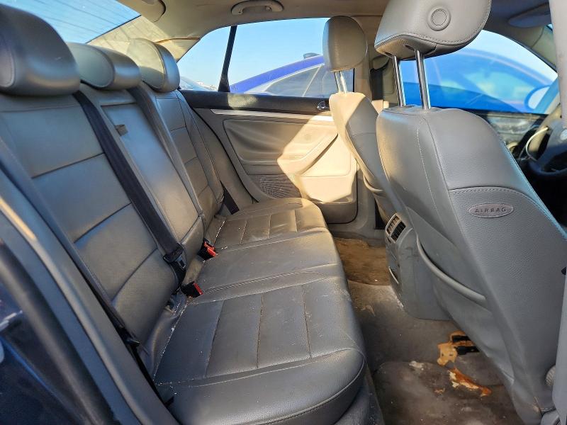 Продажа на аукционе авто 2005 Volkswagen New Jetta, vin: 3VWRF71K75M625608, номер лота: 79898635