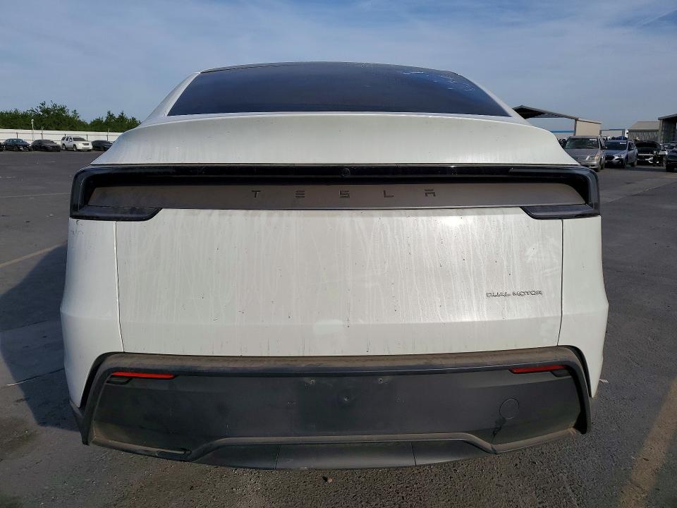 47901356 :رقم المزاد ، 7SAYGDEE9TF365456 vin ، 2026 Tesla Model Y مزاد بيع