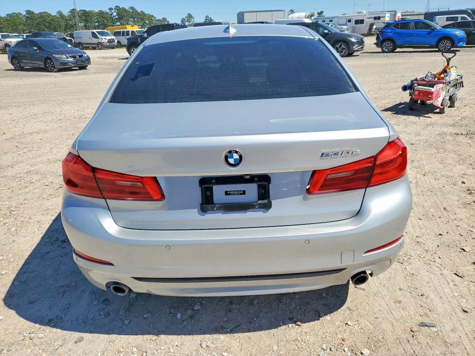 Aukcja sprzedaży 2018 Bmw 530e, vin: WBAJA9C50JB033015, numer aukcji: 46007926