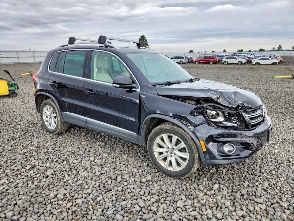Продаж на аукціоні авто 2016 Volkswagen Tiguan, vin: WVGBV7AX9GW615194, номер лоту: 45994546