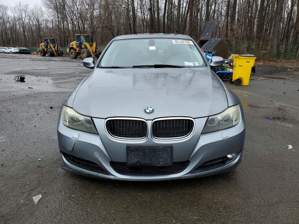 46166156 :رقم المزاد ، WBAPK5C58BF122096 vin ، 2011 Bmw 328 مزاد بيع