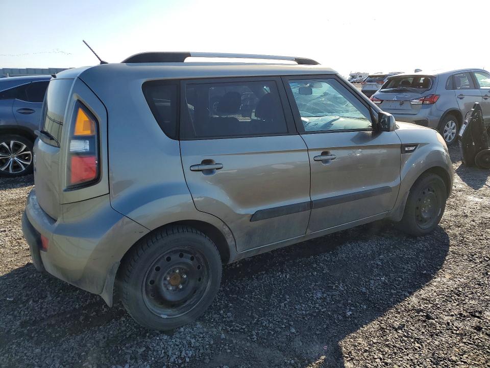 45611986 :رقم المزاد ، KNDJT2A25B7288969 vin ، 2011 Kia Soul مزاد بيع