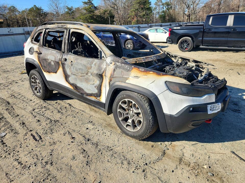 46855586 :رقم المزاد ، NOVIN46855586 vin ، 2022 Jeep Cherokee مزاد بيع