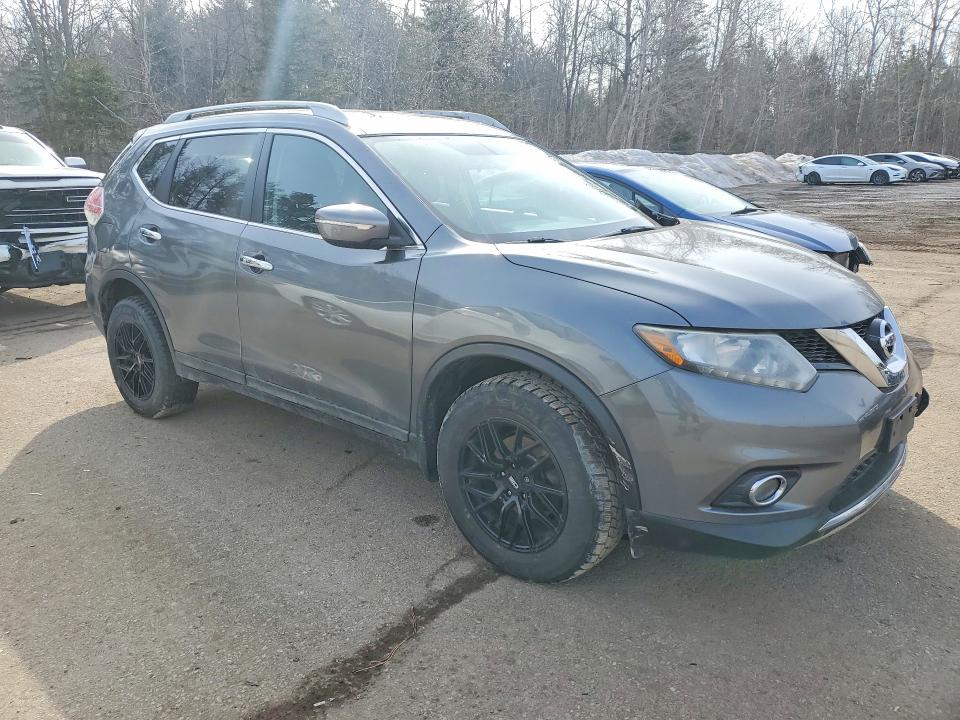 47200956 :رقم المزاد ، 5N1AT2MV8FC803509 vin ، 2015 Nissan Rogue مزاد بيع